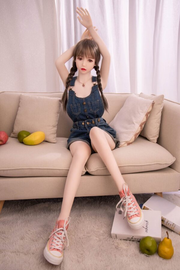 Luna Sex Doll 140cm